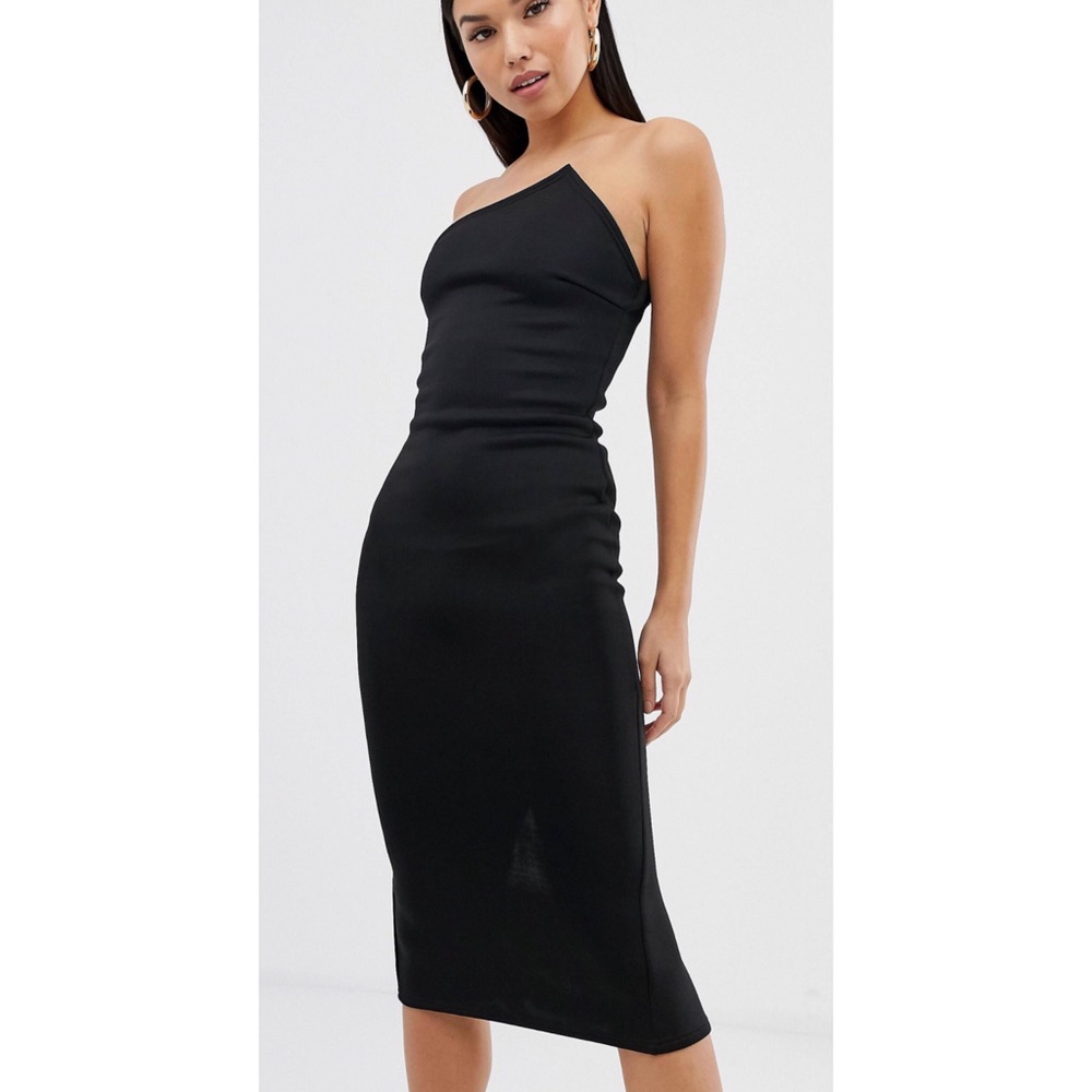 Pretty Little Thing - Midi Dress Black